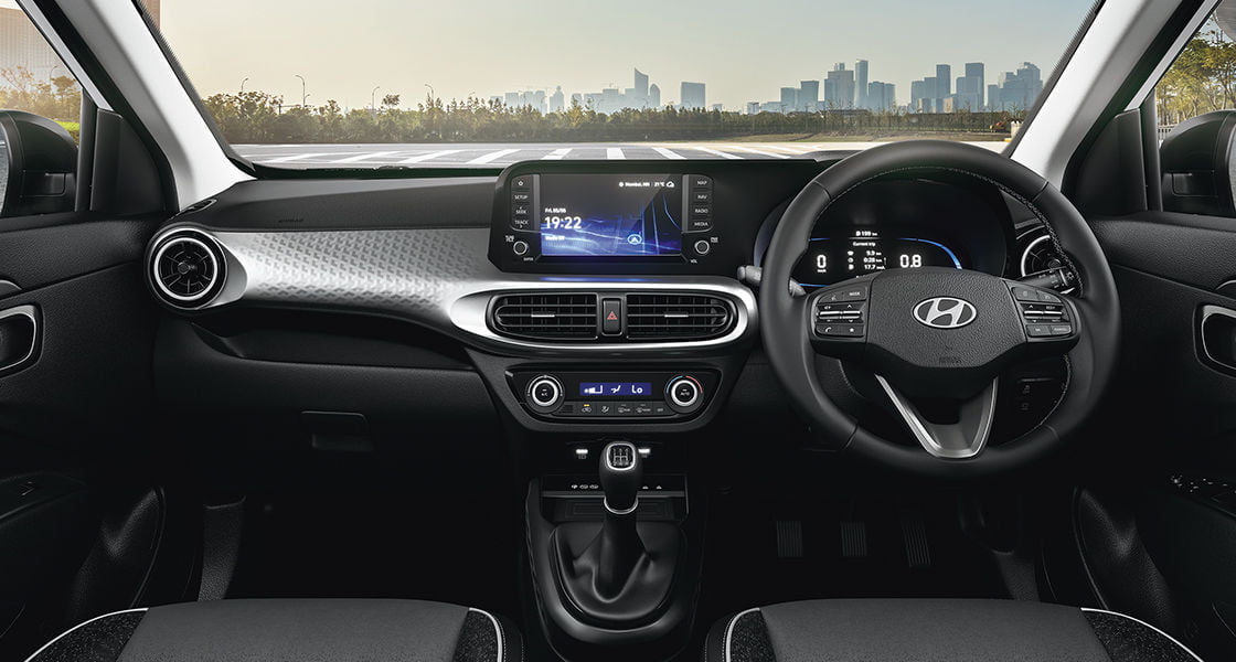 Hyundai Exter Reviews, is it worth Buying?(Price, Specifications, Features) 2 exter