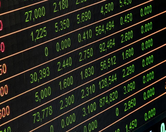 President Droupadi Murmu Holds 45.5% Stake in Bank Stock: What This Means for Investors 3 President